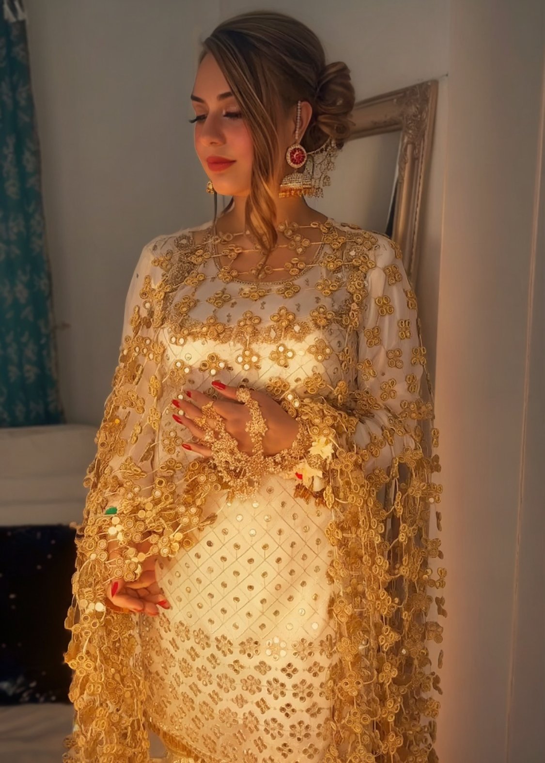 (Preorder 3/4weeks) BRIDAL- Posheeda Sheesh Dupatta - Poshida Mirror Dupata -