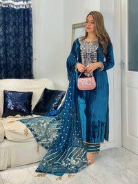 “Dil Ruba” Luxury Velvet Pret Outfit - Teal - Rang de Boutique