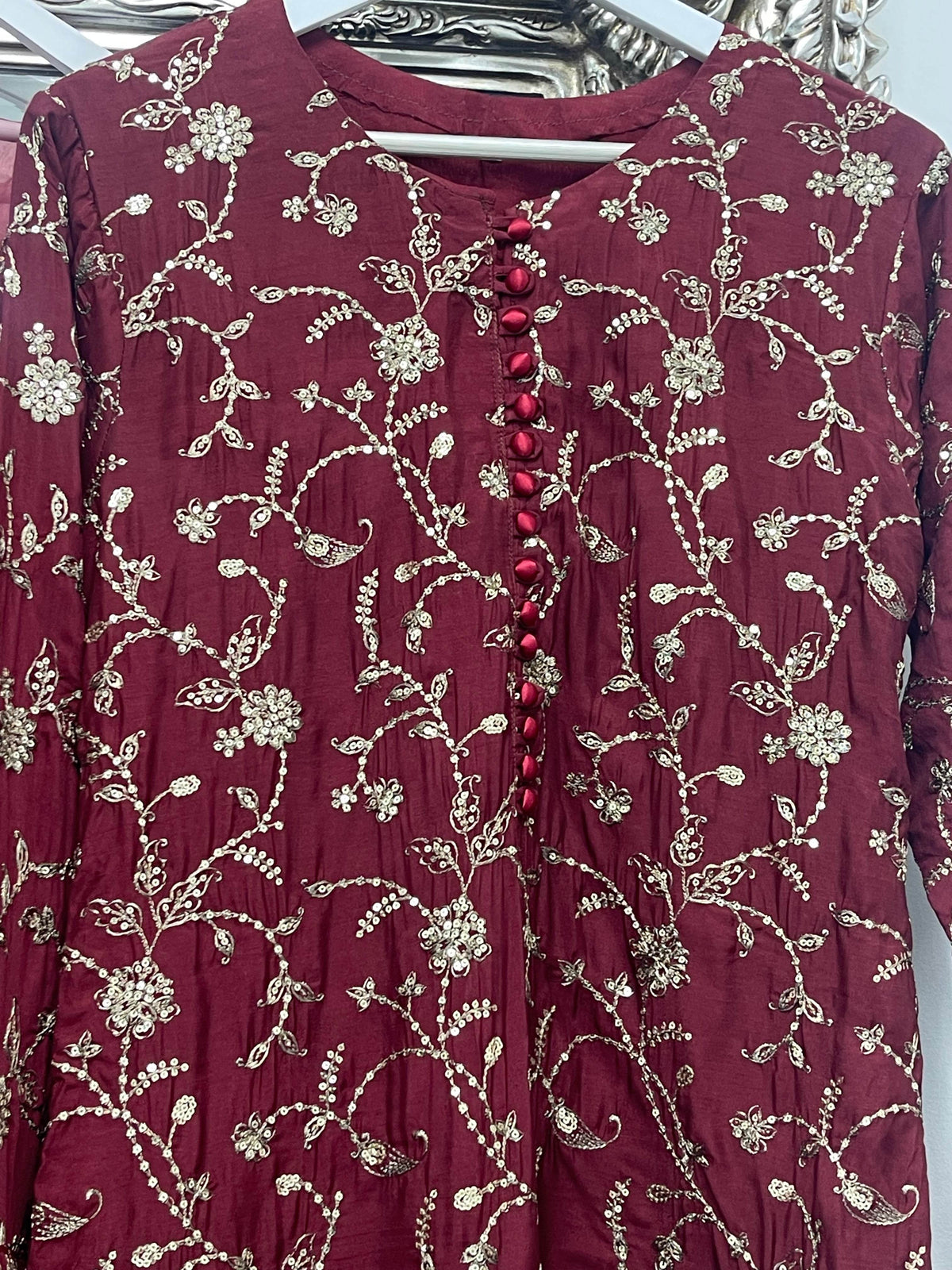 “Dulhan” - Maroon Garara - Rang de Boutique