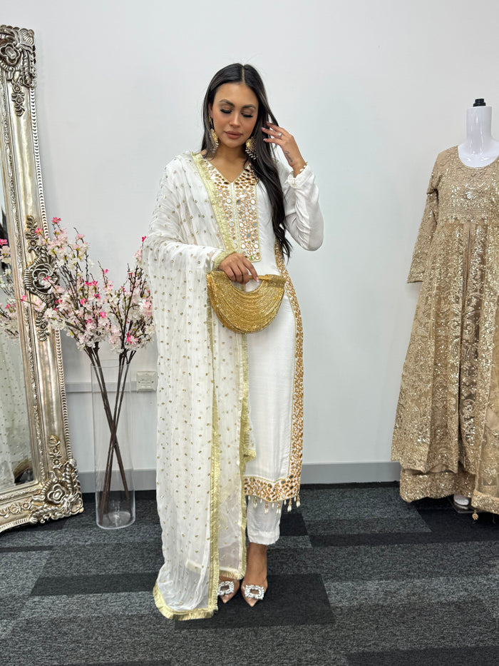 Jhilmil - White Mirror - H