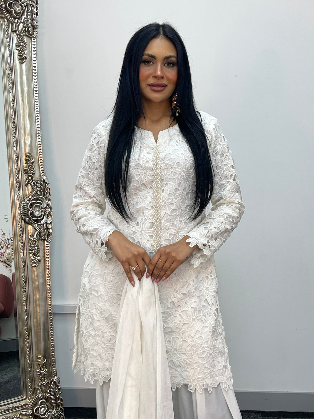 Naaz - White -G