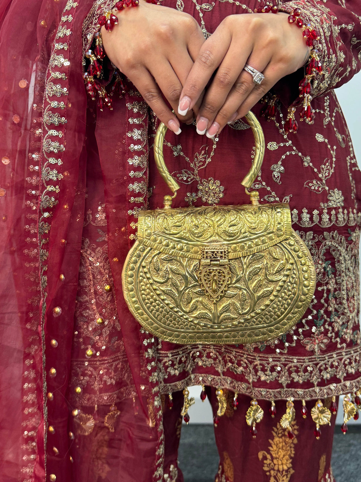 “Dulhan” - Maroon Garara - Rang de Boutique