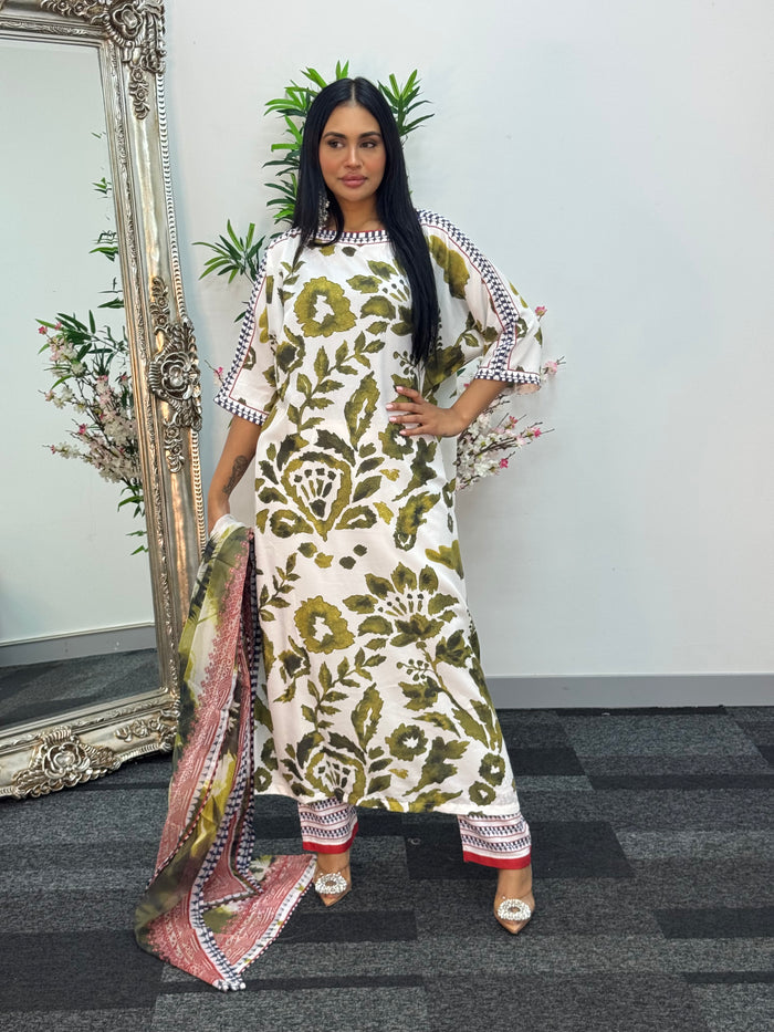 Swiss silk printed kaftan style dress - Green Kaftaan - 3pc