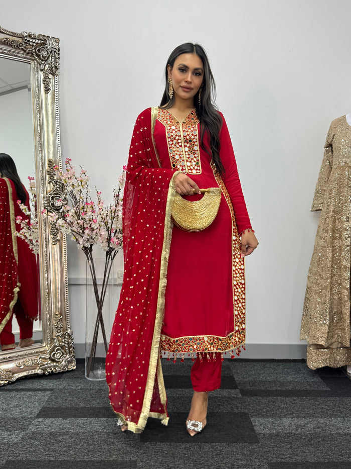 Jhilmil - Red Mirror - H