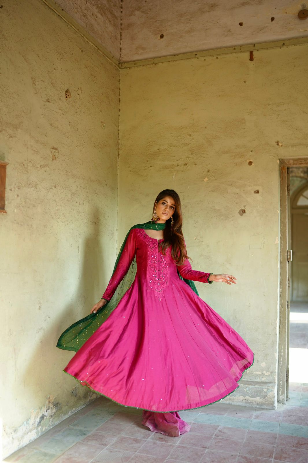 Haseena - Pishwas - S