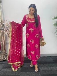 Noori - Hot pink - Rang de Boutique
