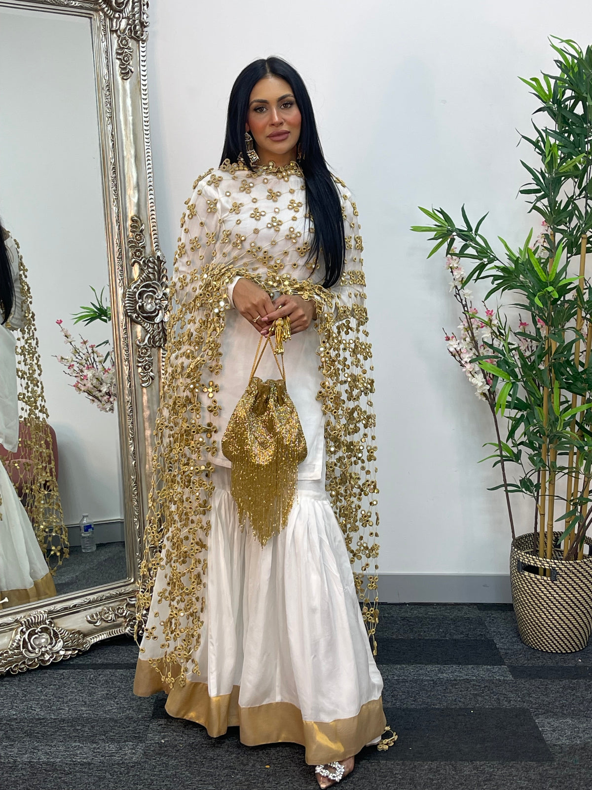 (Preorder 4-5 weeks)  Posheeda Sheesh Dupatta- GARARA SET - Poshida Mirror Dupata -B