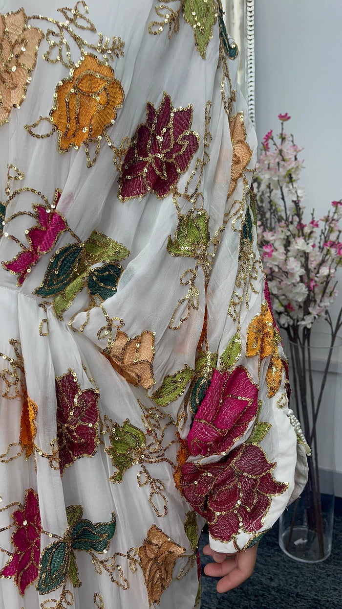 “Chamkeela Gulab” - Kaftaan - Rang de Boutique