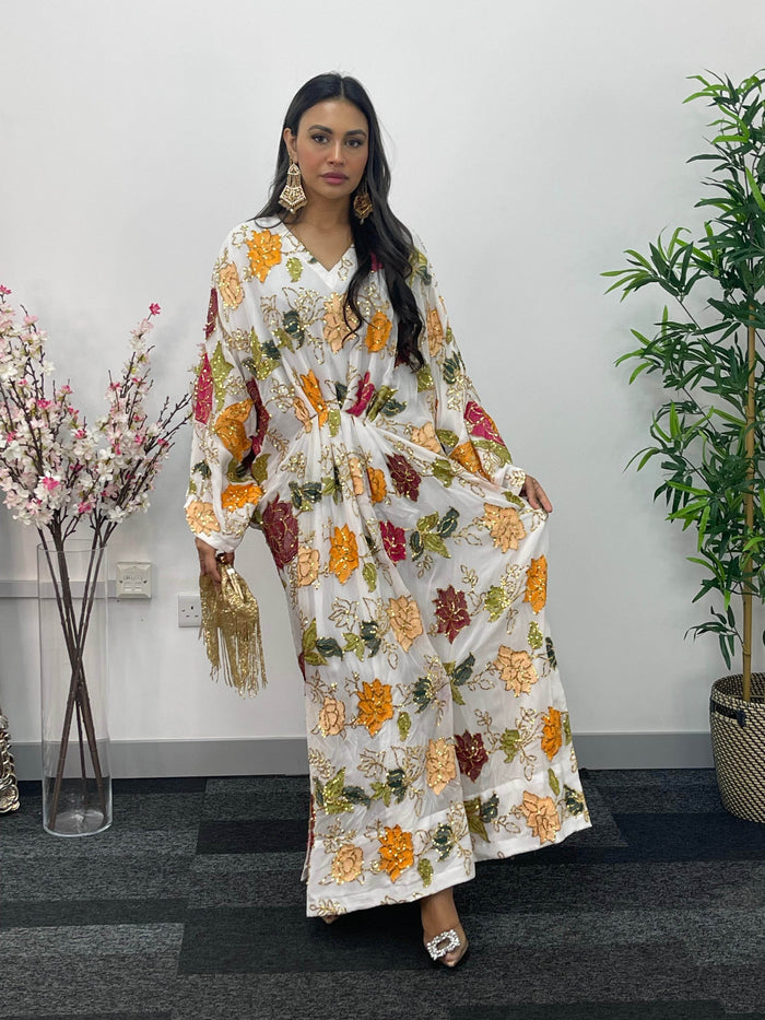“Chamkeela Gulab” - Kaftaan - Rang de Boutique