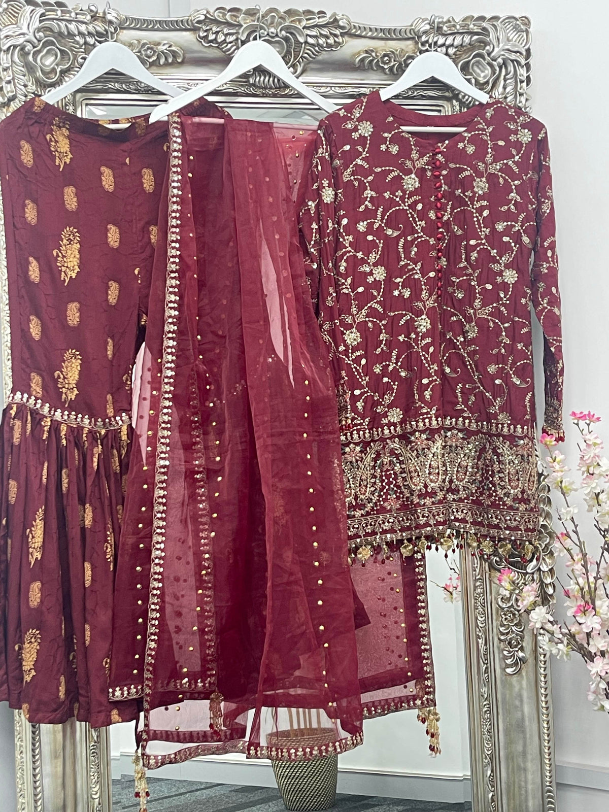“Dulhan” - Maroon Garara - Rang de Boutique