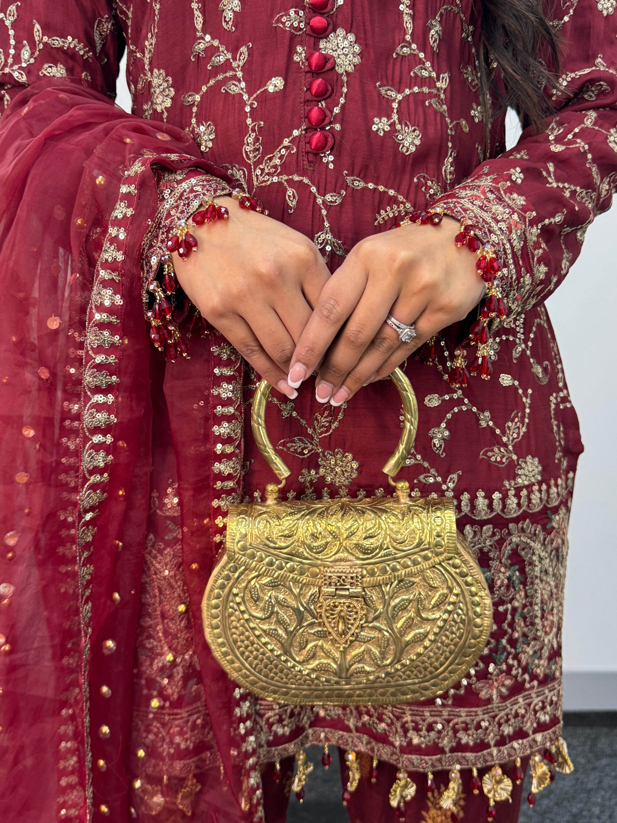 “Dulhan” - Maroon Garara - Rang de Boutique