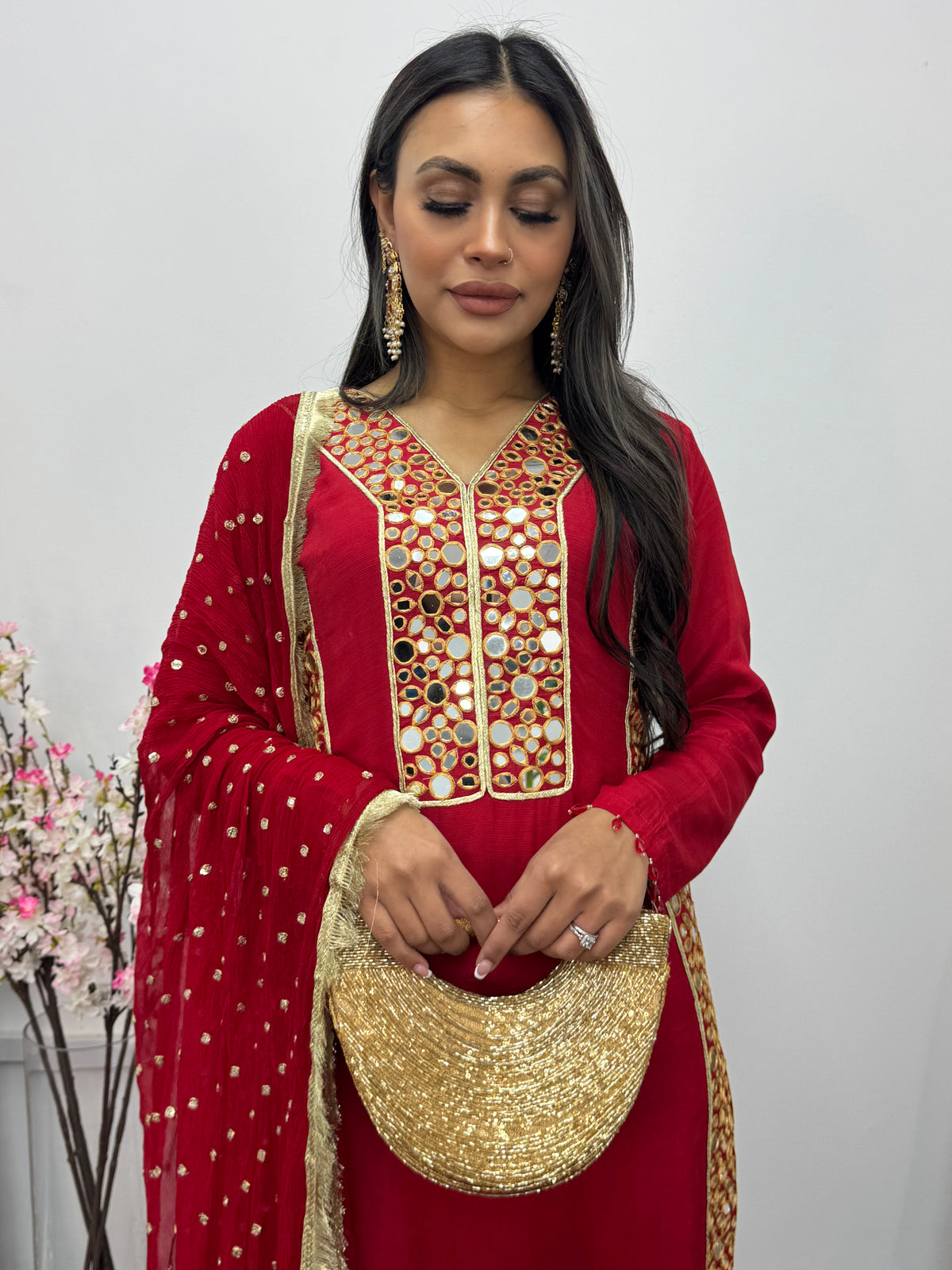 Jhilmil - Red Mirror - H