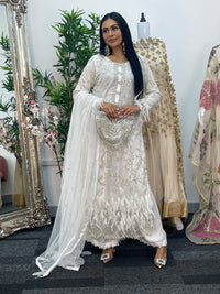 (Preorder now - 4 weeks) Mala - cutdana - White