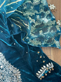 “Dil Ruba” Luxury Velvet Pret Outfit - Teal - Rang de Boutique