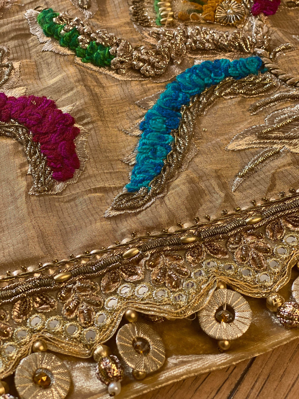 “Hara Dupatta” khudabaksh garara - Rang de Boutique
