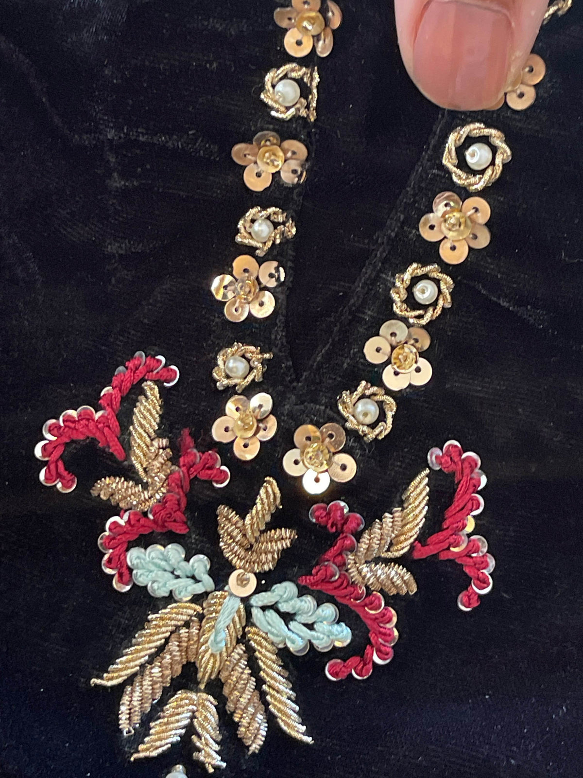 “sawan” Velvet Pret Black Party Wedding Outfit - Rang de Boutique