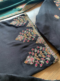 “Verde” Karandi Outfit - Winter - - Rang de Boutique
