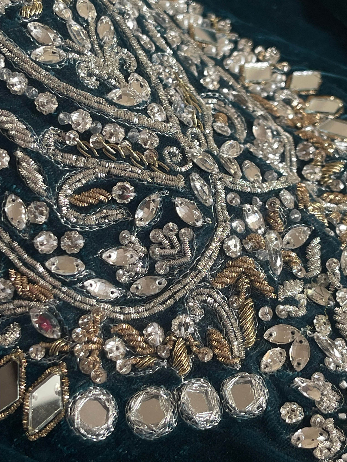 “Dil Ruba” Luxury Velvet Pret Outfit - Teal - Rang de Boutique