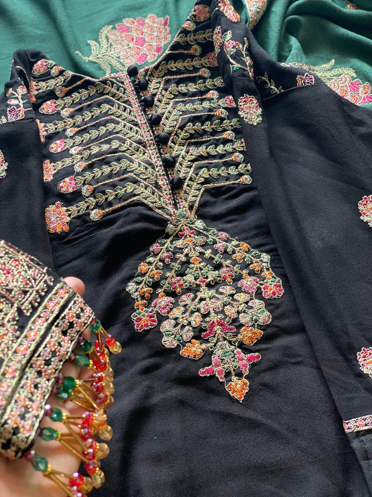 “Verde” Karandi Outfit - Winter - - Rang de Boutique