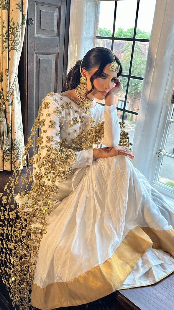 (Preorder 4-5 weeks)  Posheeda Sheesh Dupatta- GARARA SET - Poshida Mirror Dupata -B