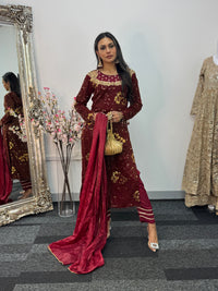 Dil Bahar - velvet - Maroon -