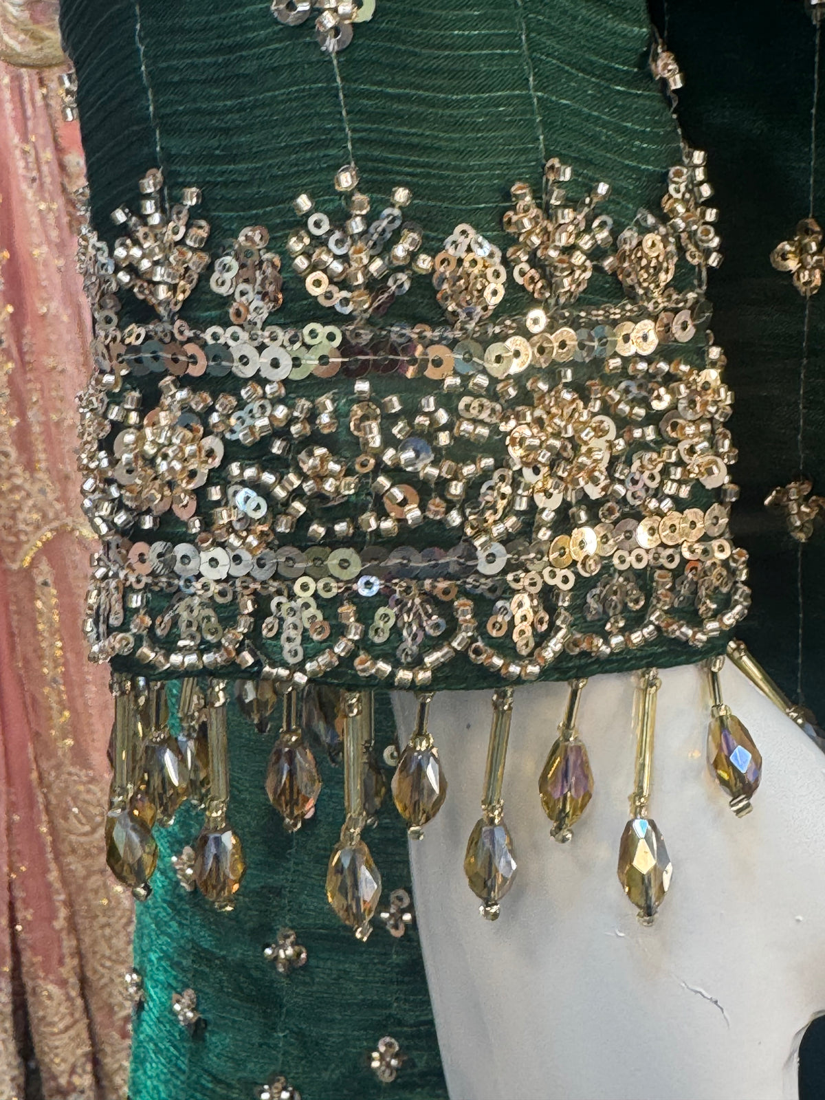 Parwana - Green - Cutdana