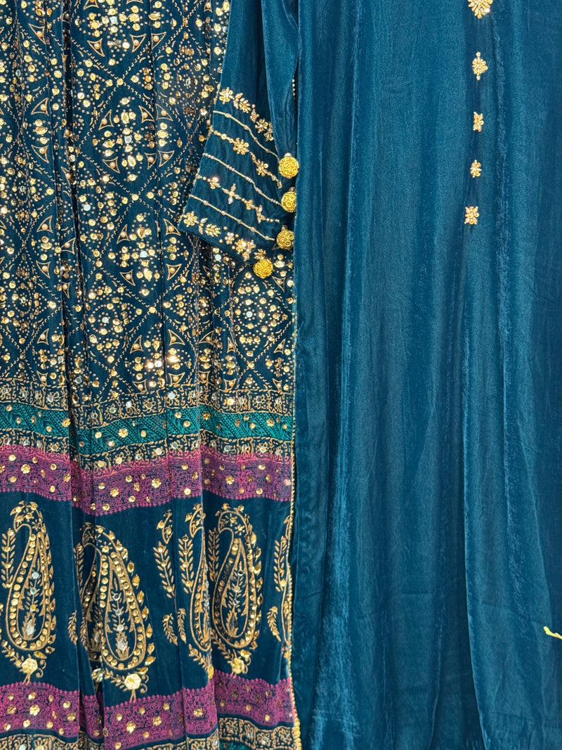 Komal - Velvet - Teal Green