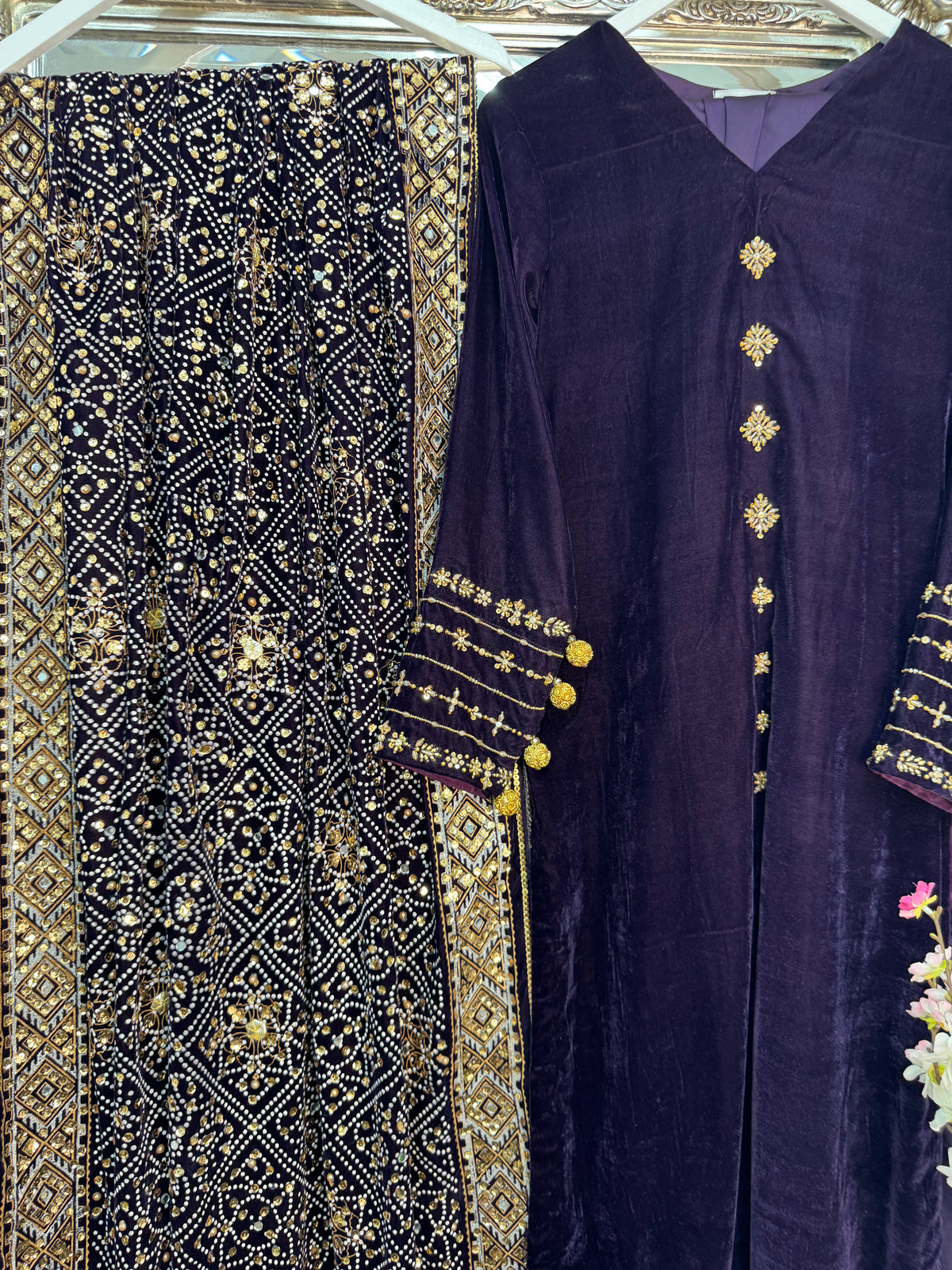 Komal - Velvet - Plum Purple