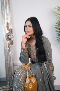 Noori - Gray