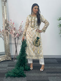 Laila- Banarasi