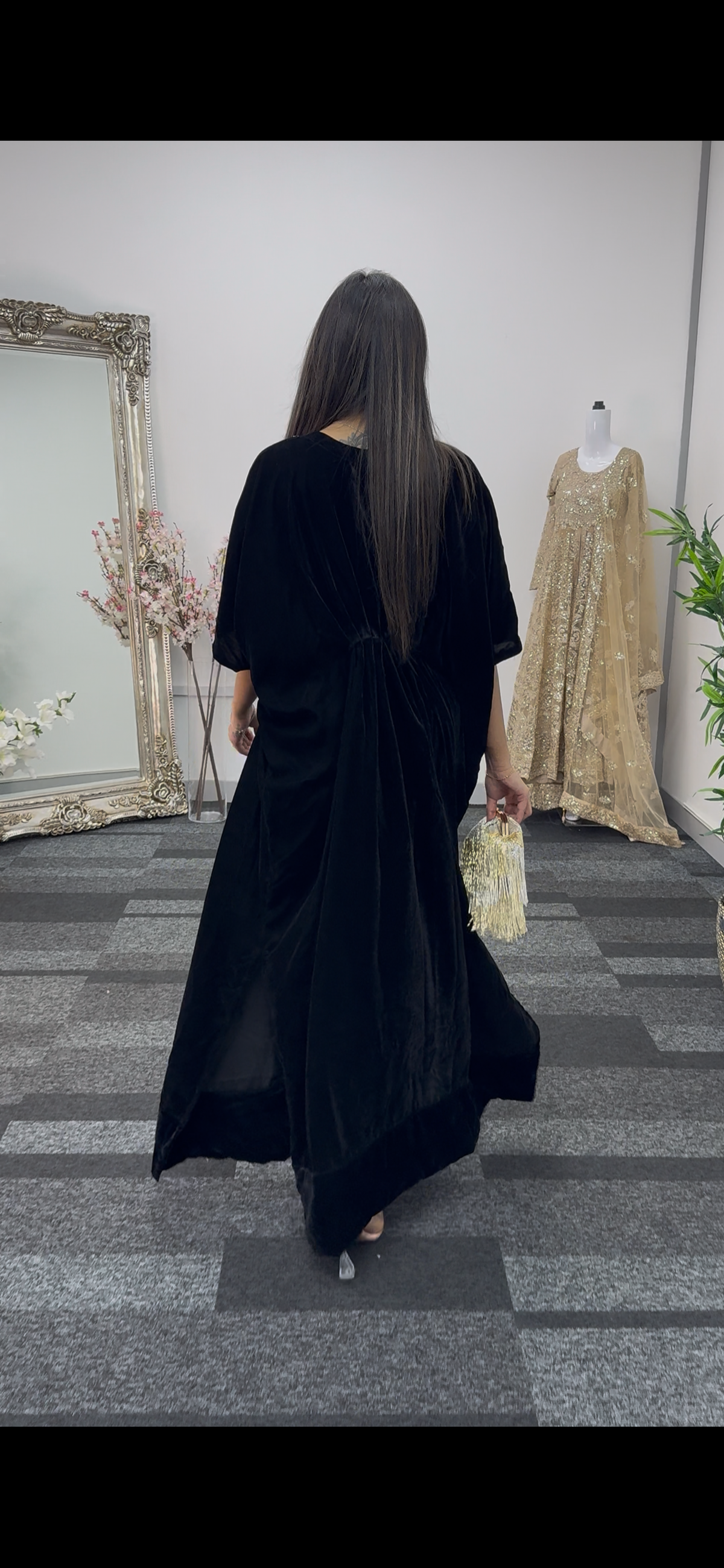 “Raat 2” Velvet Kaftaan - Black Kaftan - AC