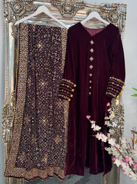 Komal - Velvet - Burgundy