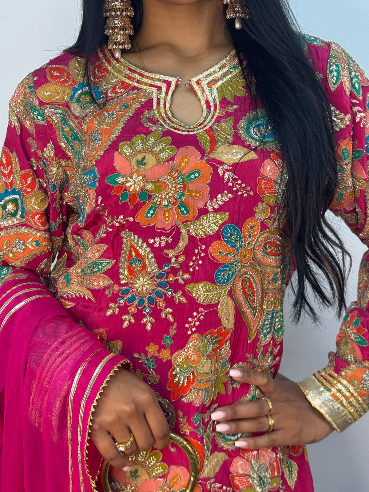 Armani Farshi - Hot pink