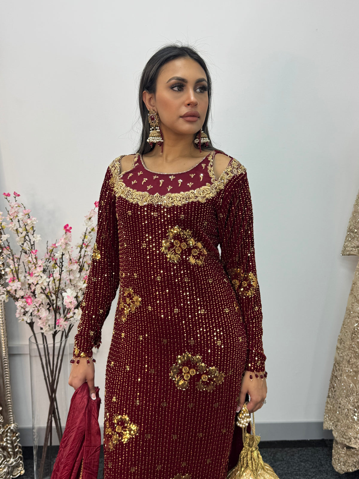 Dil Bahar - velvet - Maroon -