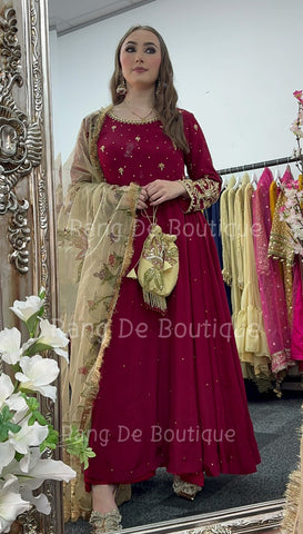 NOOR BANO - Hand Painted Dupatta with Hand Work -Anarkali - Maroon Gold -