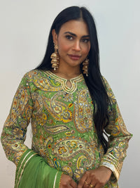 Armani Farshi - Green Paisley