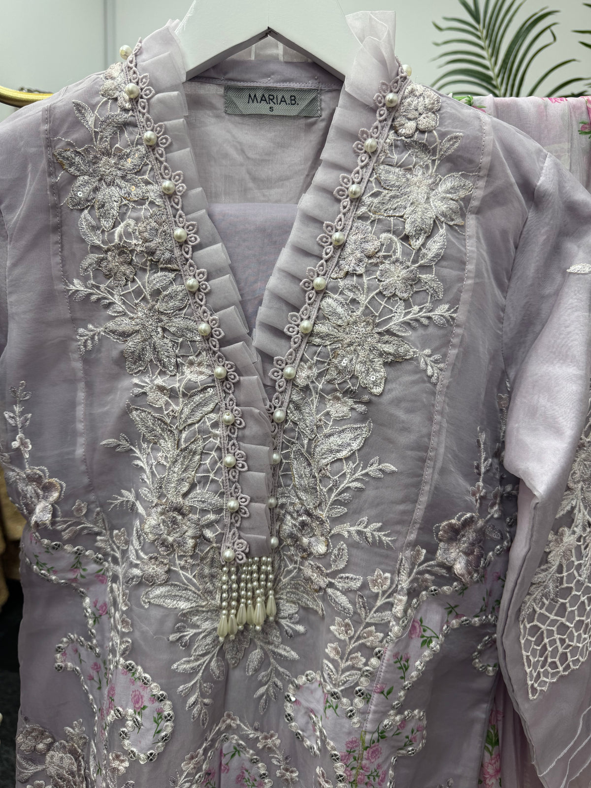 Maria B Luxury Lawn - 2026 - Lilac