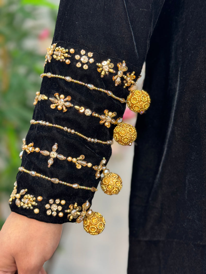 Komal - Velvet - Black