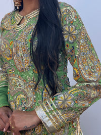 Armani Farshi - Green Paisley