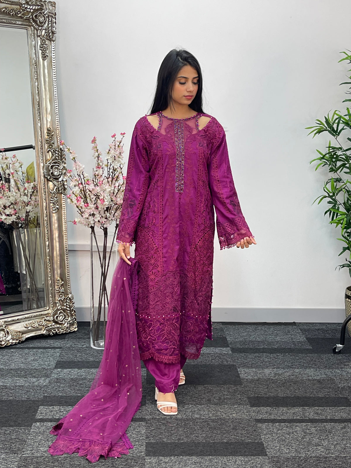 Maria B Inspired - Luxury Lawn 25 -