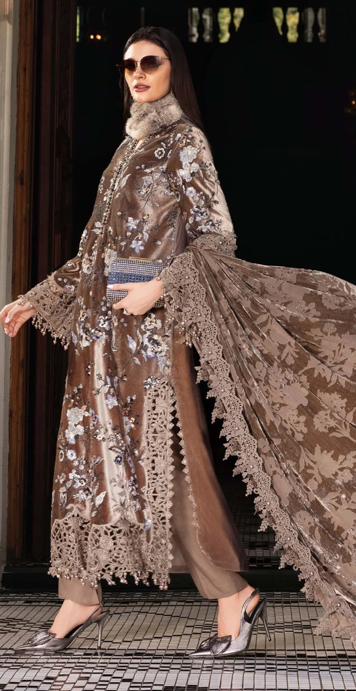 Maria B Luxury Velvet - Brown - D3