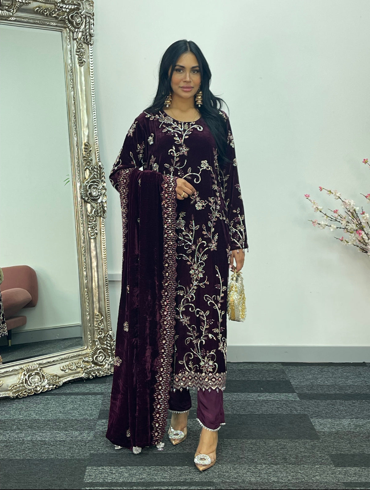 “Makhmal” Plum Velvet Cutdana - Party Wedding Outfit - AA