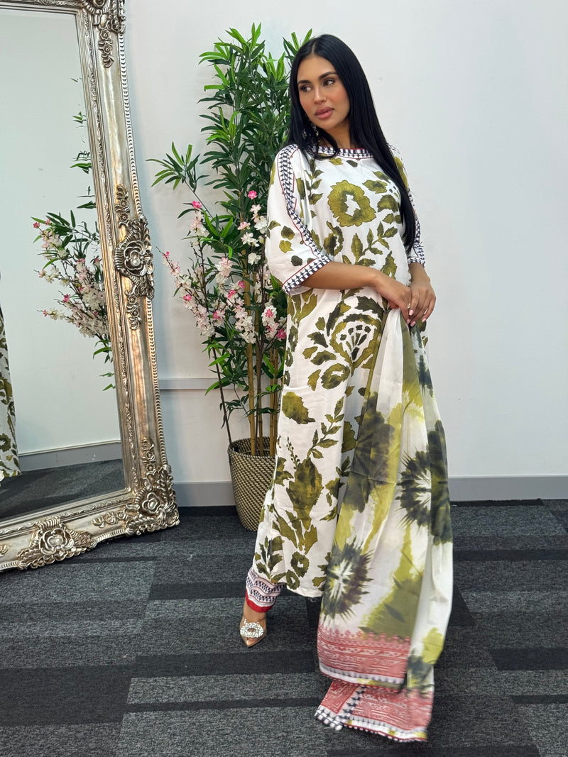 Swiss silk printed kaftan style dress - Green Kaftaan - 3pc