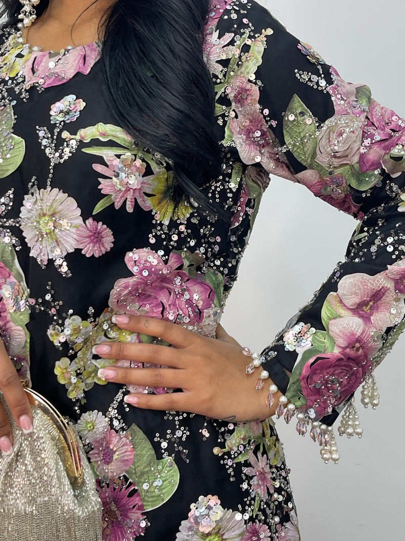 Kareena - Floral cutdana - Karina - Black Pink - B