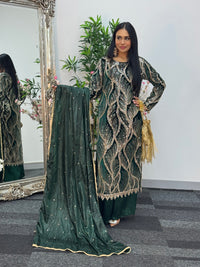 Pia - Cutdana Velvet- Green -