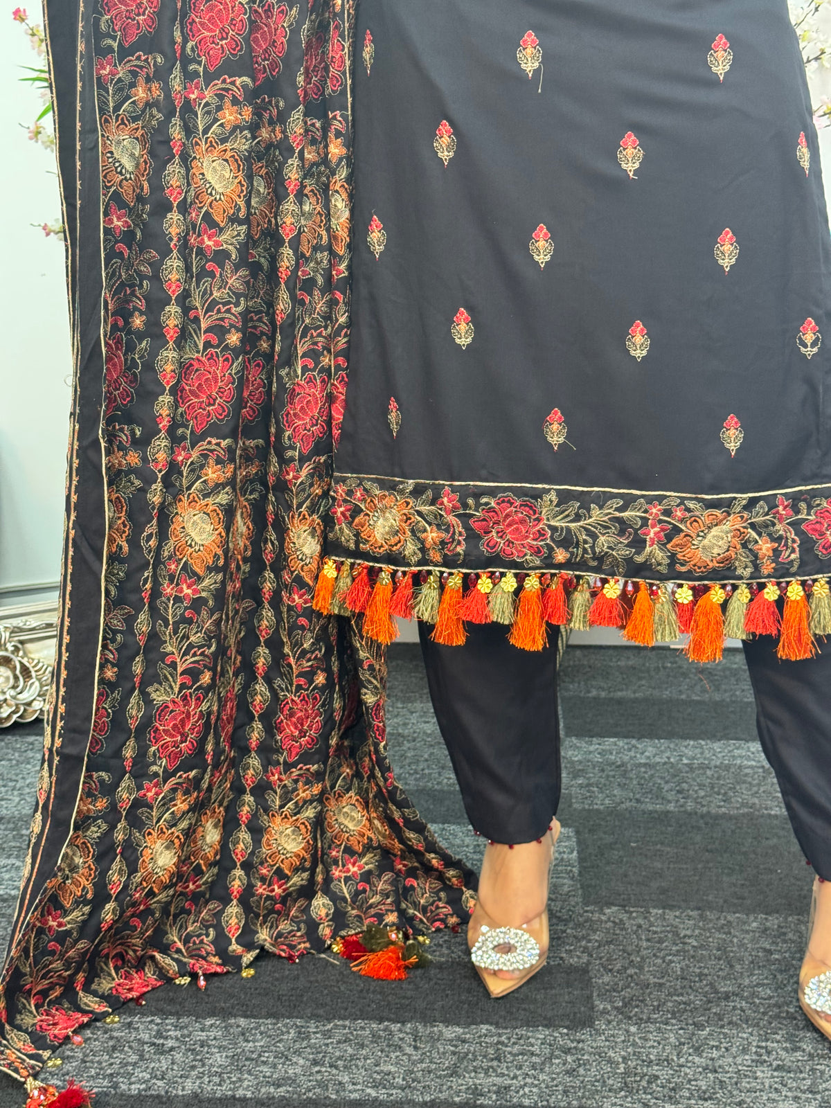 Black Multi Karandi -S