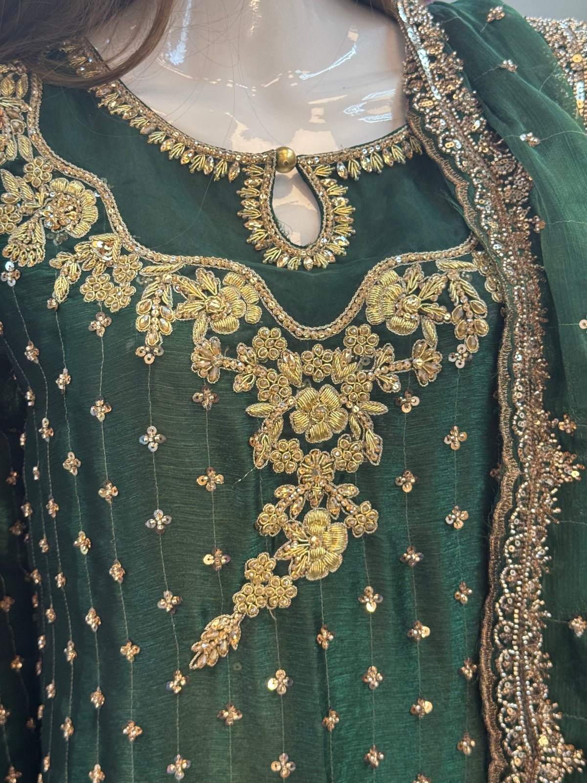 Parwana - Green - Cutdana