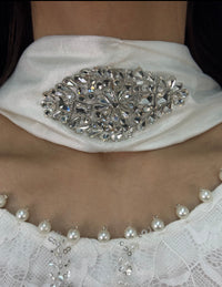 Heeray - White Chantilly l