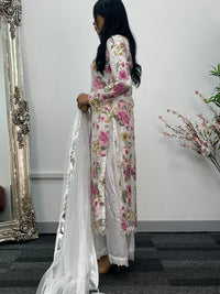 Kareena - cutdana - Karina - White - B