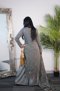 Noori - Gray